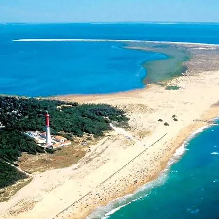 Maison A La Palmyre, Proche Commerces Et Plages Les Mathes Exterior photo